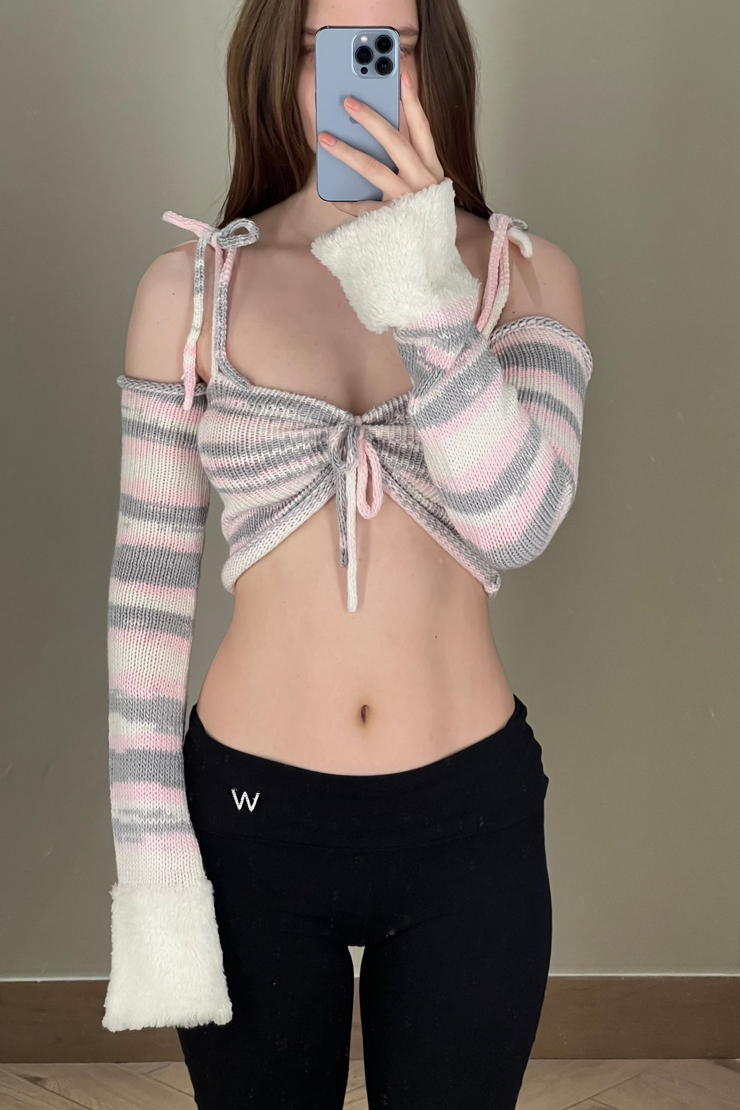 Sample Peony Plush Top + Sleeves size S